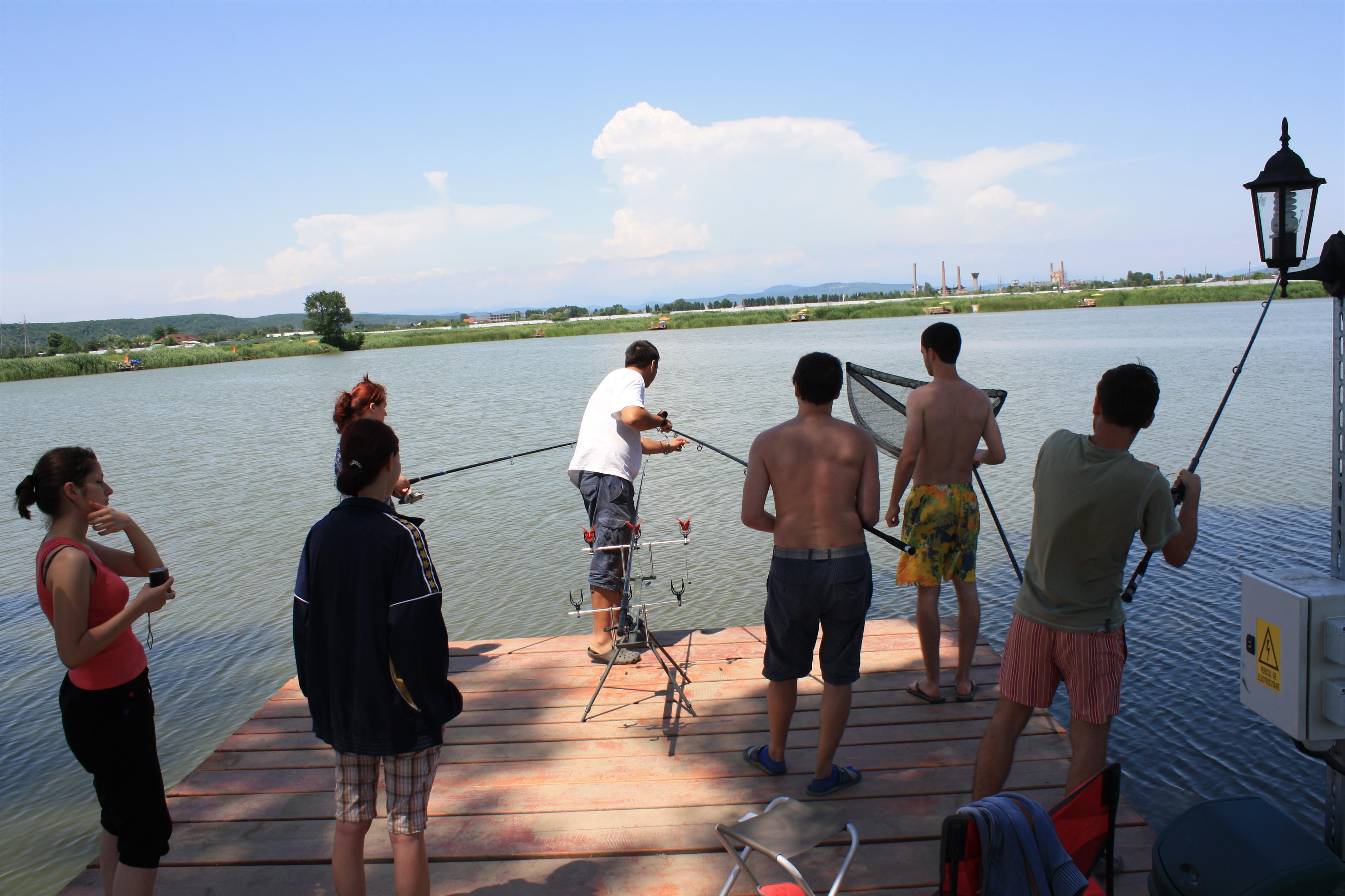 Pleasa 9-10.06.2012 - Spectacol pe ponton